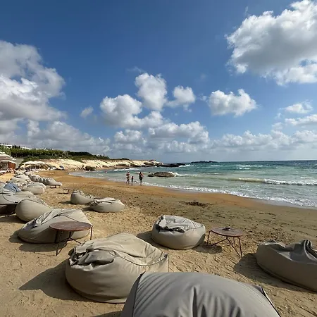Germaine's Place 2br, Paphos, Walk To Faros Apartment Paphos