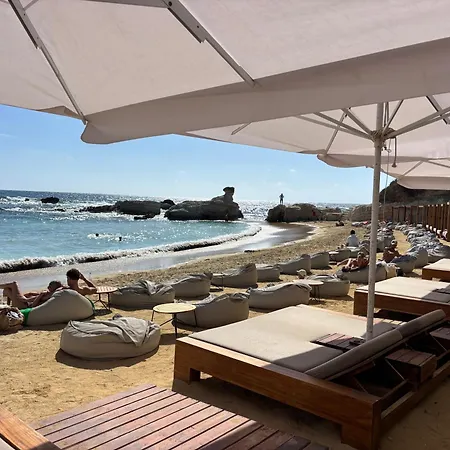 Germaine's Place 2br, Paphos, Walk To Faros Apartment Paphos