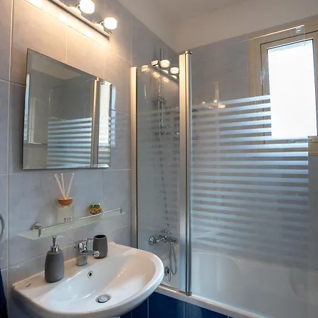 Germaine's Place 2br, Paphos, Walk To Faros Apartament Paphos